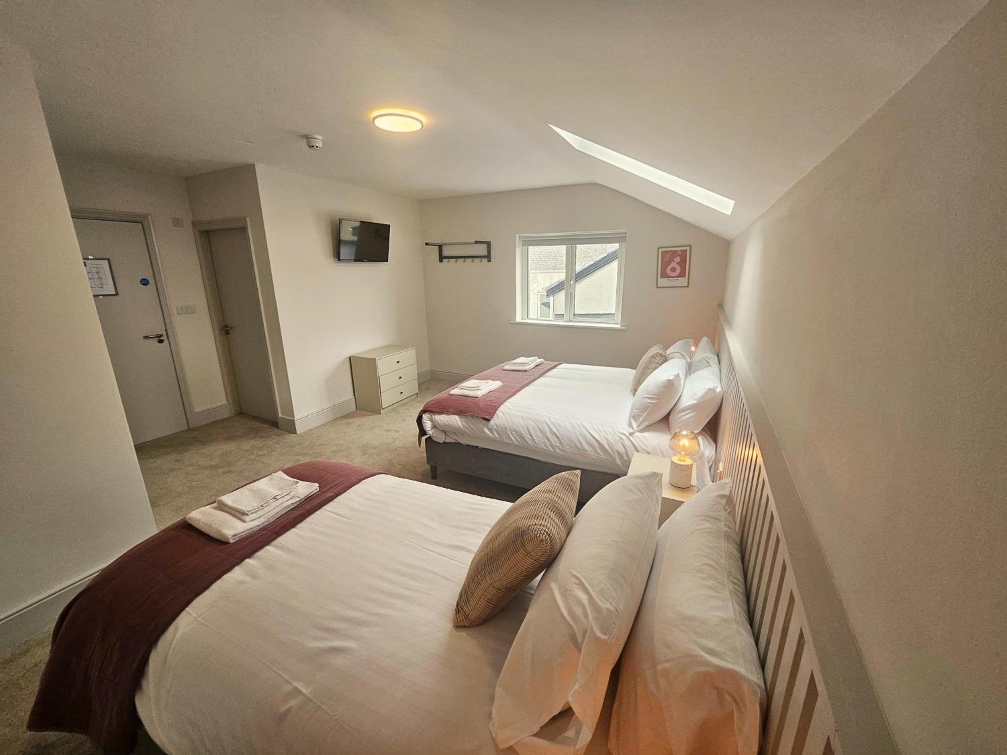 Tatlers Guest House Роскоммон Экстерьер фото
